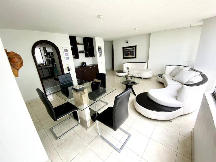 Apartmán Apartamento Amoblado En Pinares Pereira Exteriér fotografie