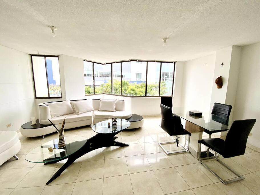 Apartmán Apartamento Amoblado En Pinares Pereira Exteriér fotografie
